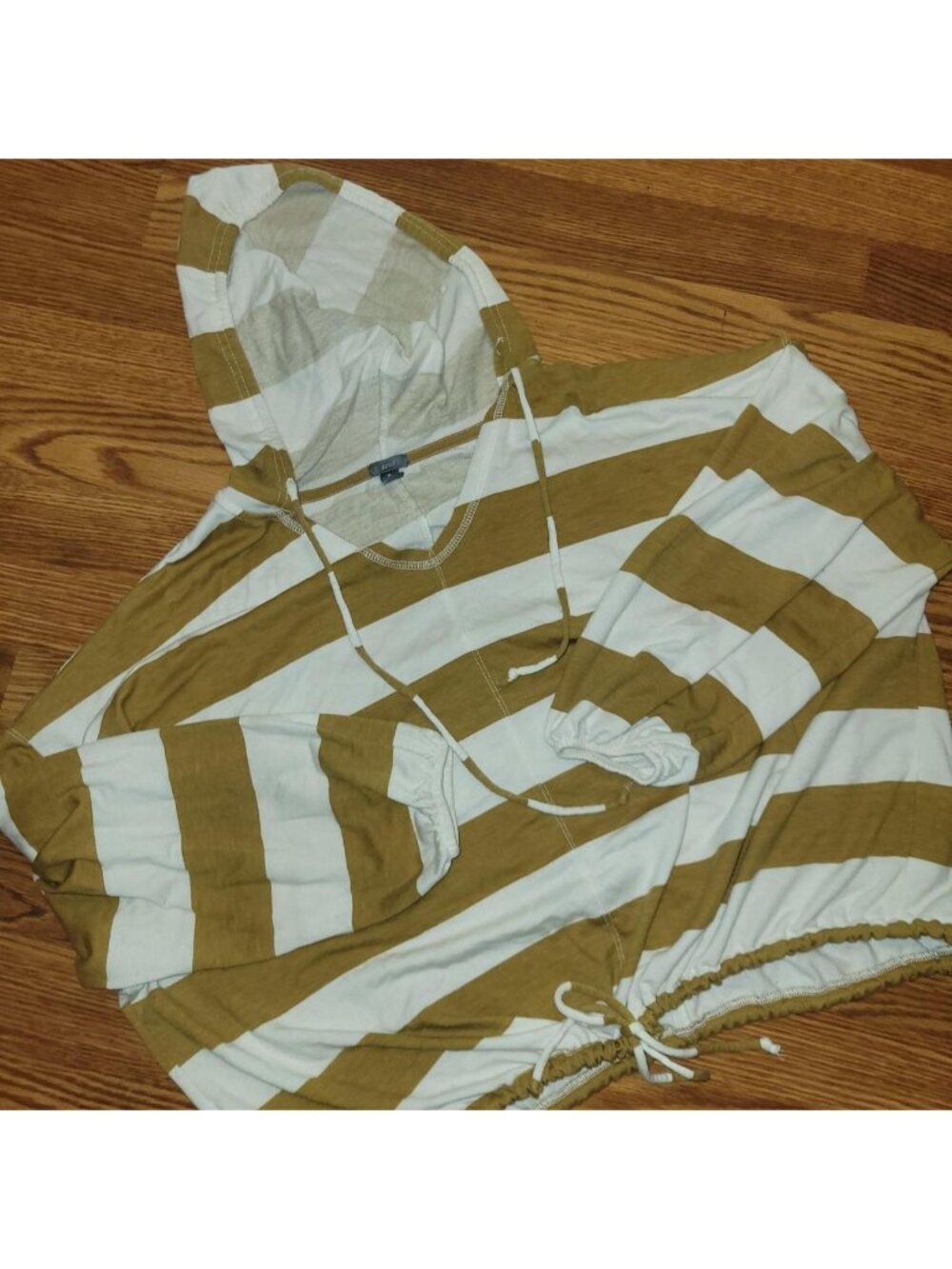 Aerie yellow + white striped hoodie Size M #loungewear #cozy